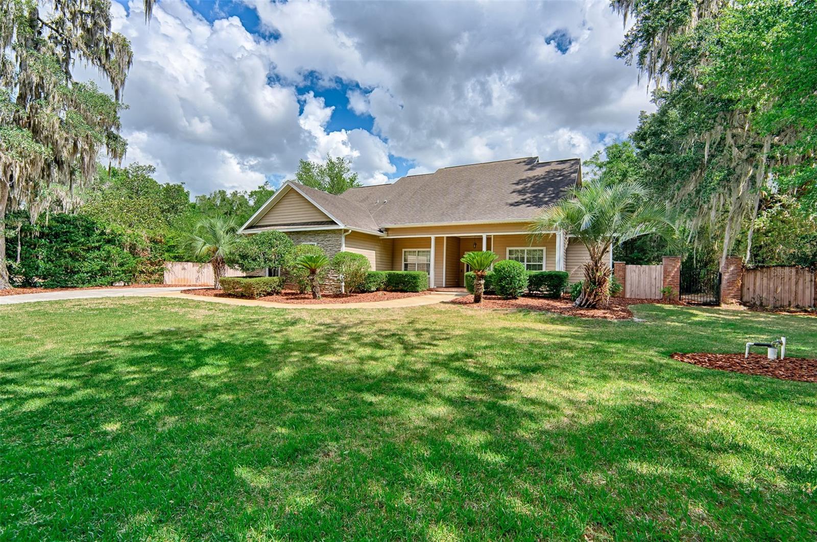 Photo of 12208 SW 9TH AVENUE NEWBERRY FL 32669