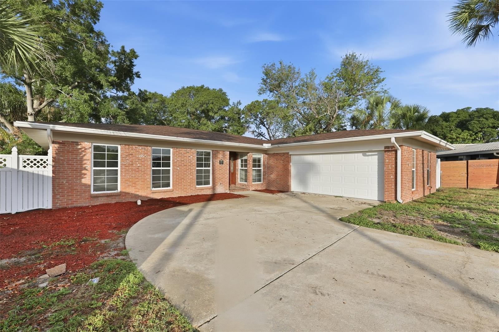 Photo of 8410 LAVA PLACE TAMPA FL 33615