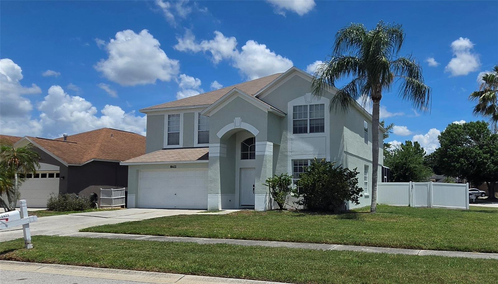 Photo of 10422 GLEN WILLOW LANE TAMPA FL 33647