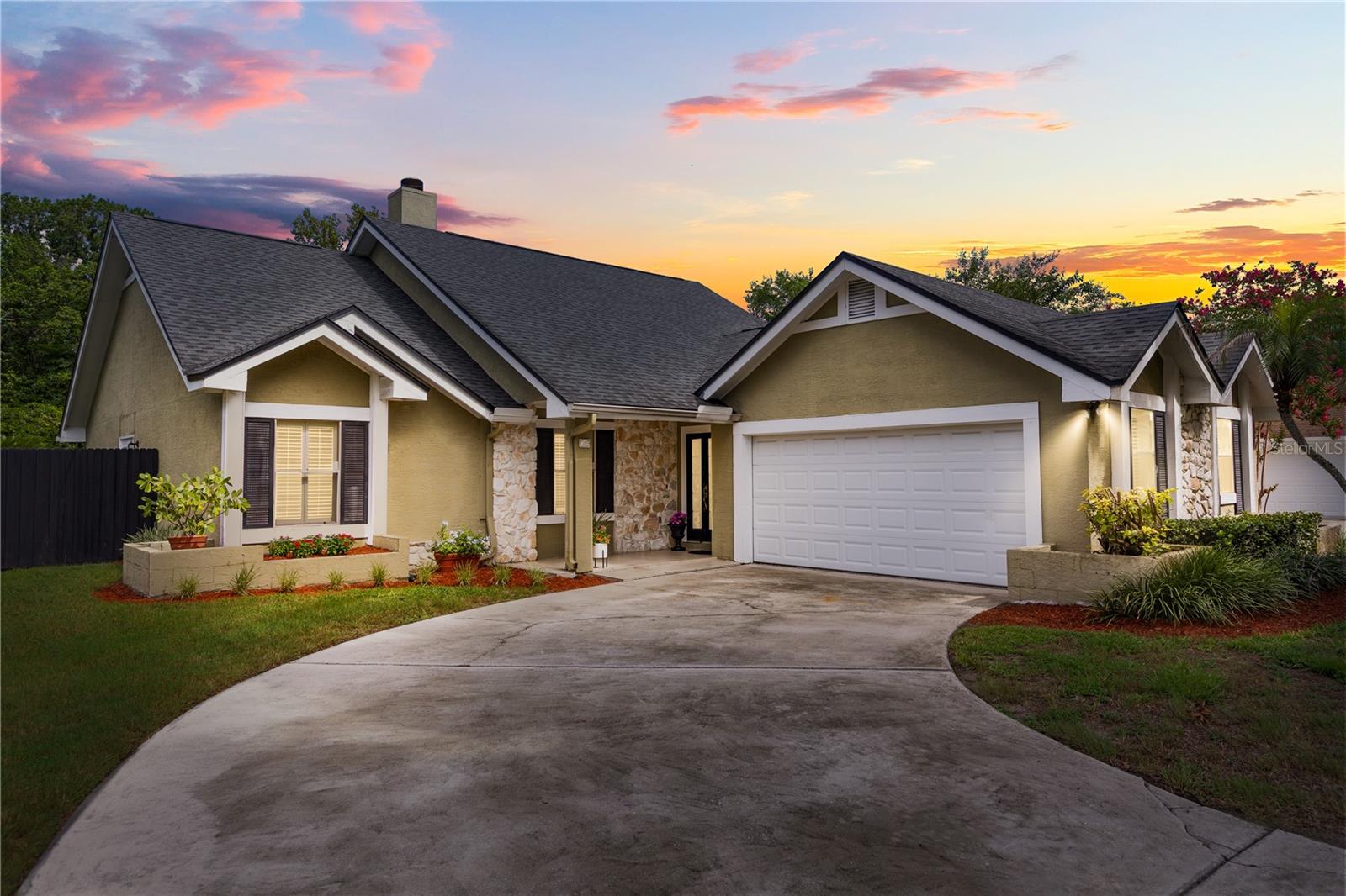 Photo of 3200 HEATHGATE COURT ORLANDO FL 32812