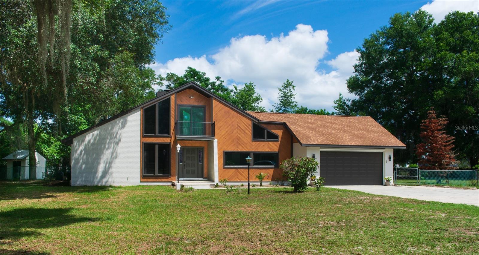 Photo of 507 E HIGHWAY 318 CITRA FL 32113