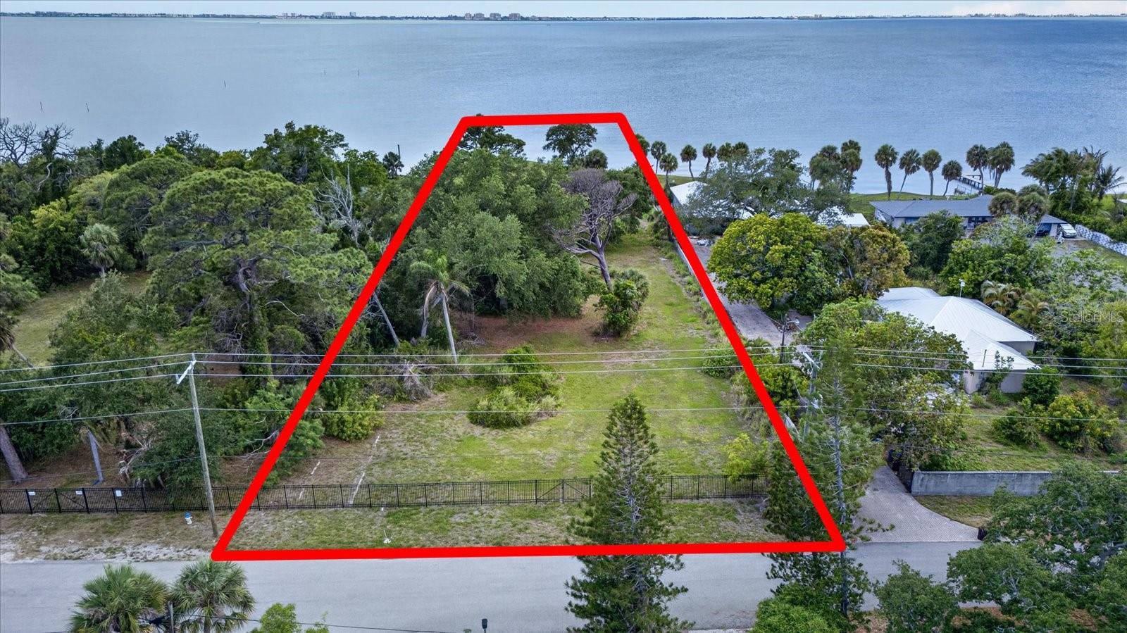 Photo of 8258 LONGBAY BLVD SARASOTA FL 34243