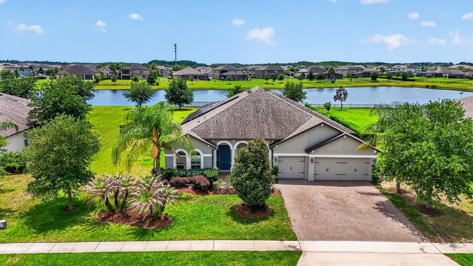Photo of 17614 SAILFIN DRIVE ORLANDO FL 32820