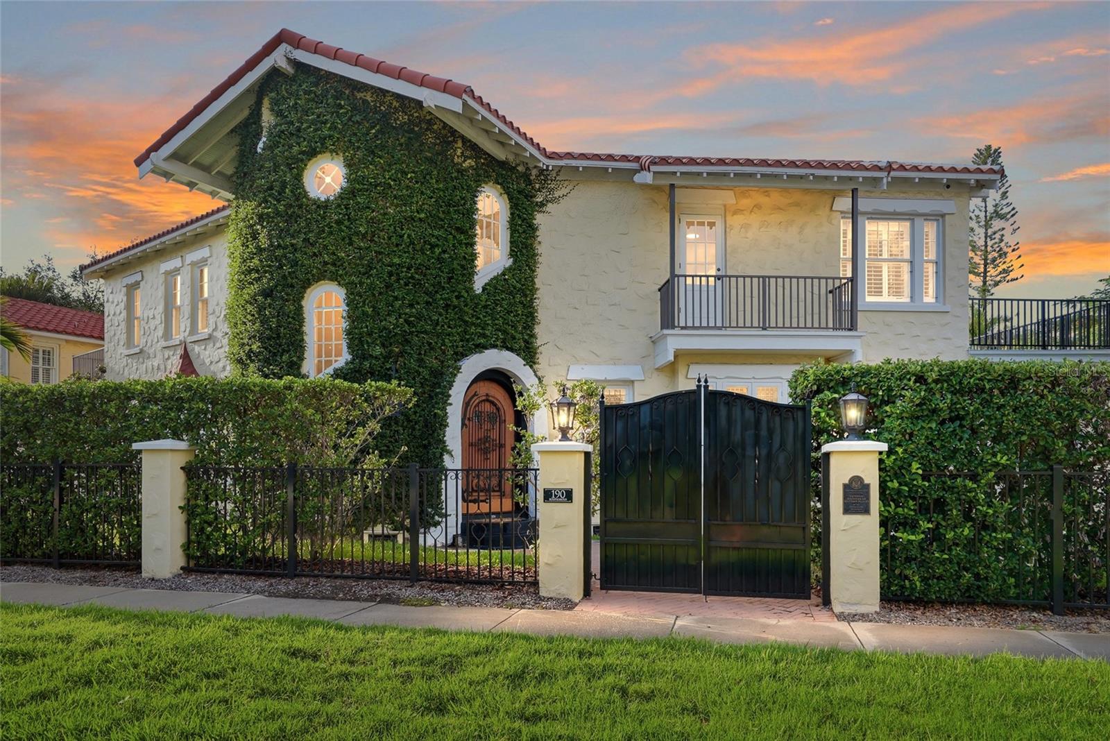 Photo of 190 BOSPHOROUS AVENUE TAMPA FL 33606