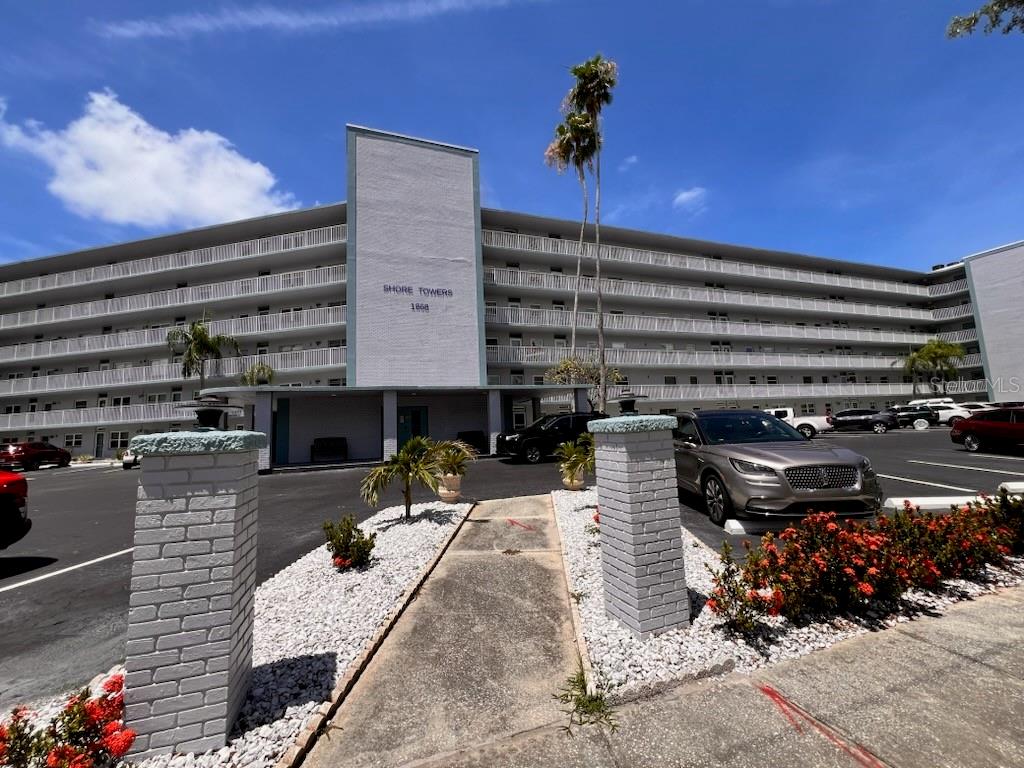 Photo of 1868 SHORE DRIVE #607 SOUTH PASADENA FL 33707
