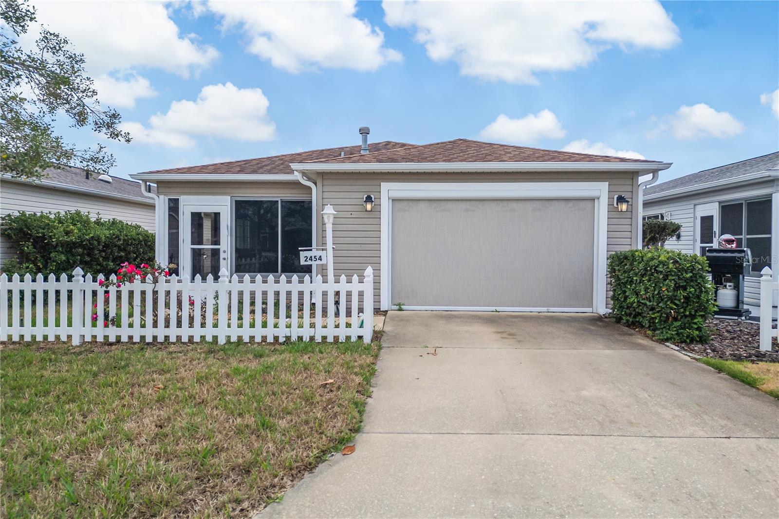 Photo of 2454 SOUTHERN OAK STREET THE VILLAGES FL 32162