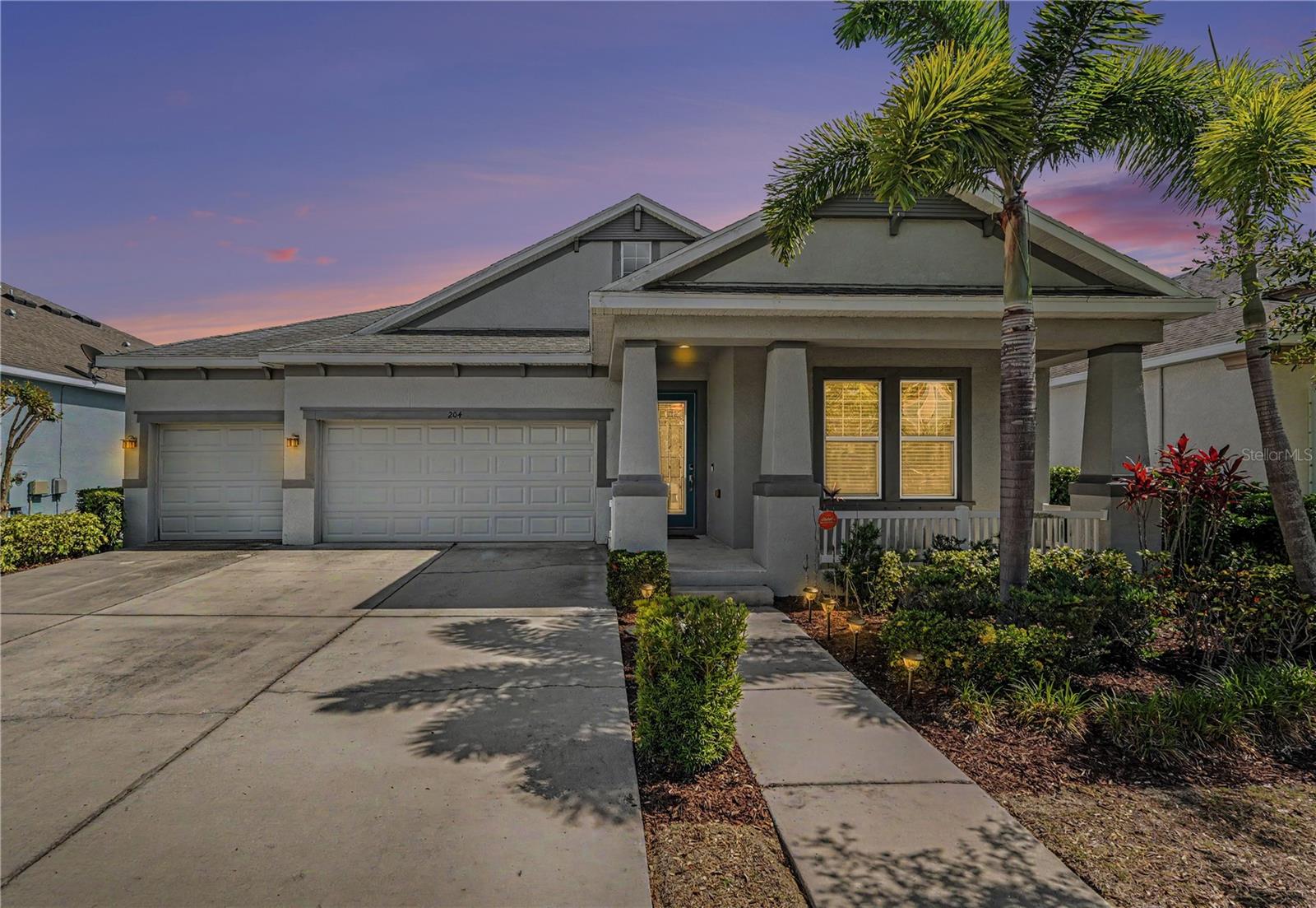 Photo of 204 SHELL CREEK COURT APOLLO BEACH FL 33572