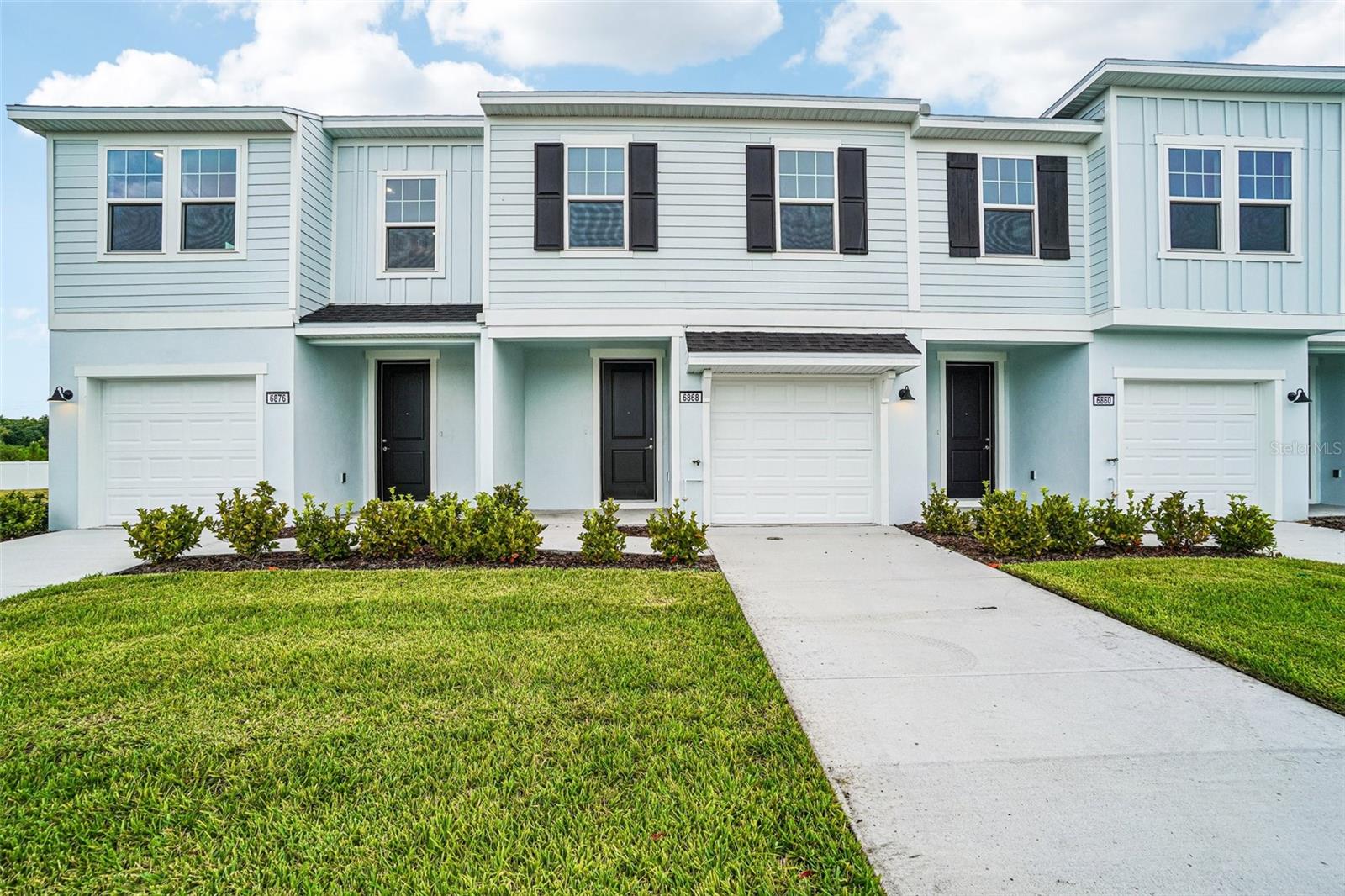 Photo of 6868 HOLCOMBE DOWN DRIVE ZEPHYRHILLS FL 33541