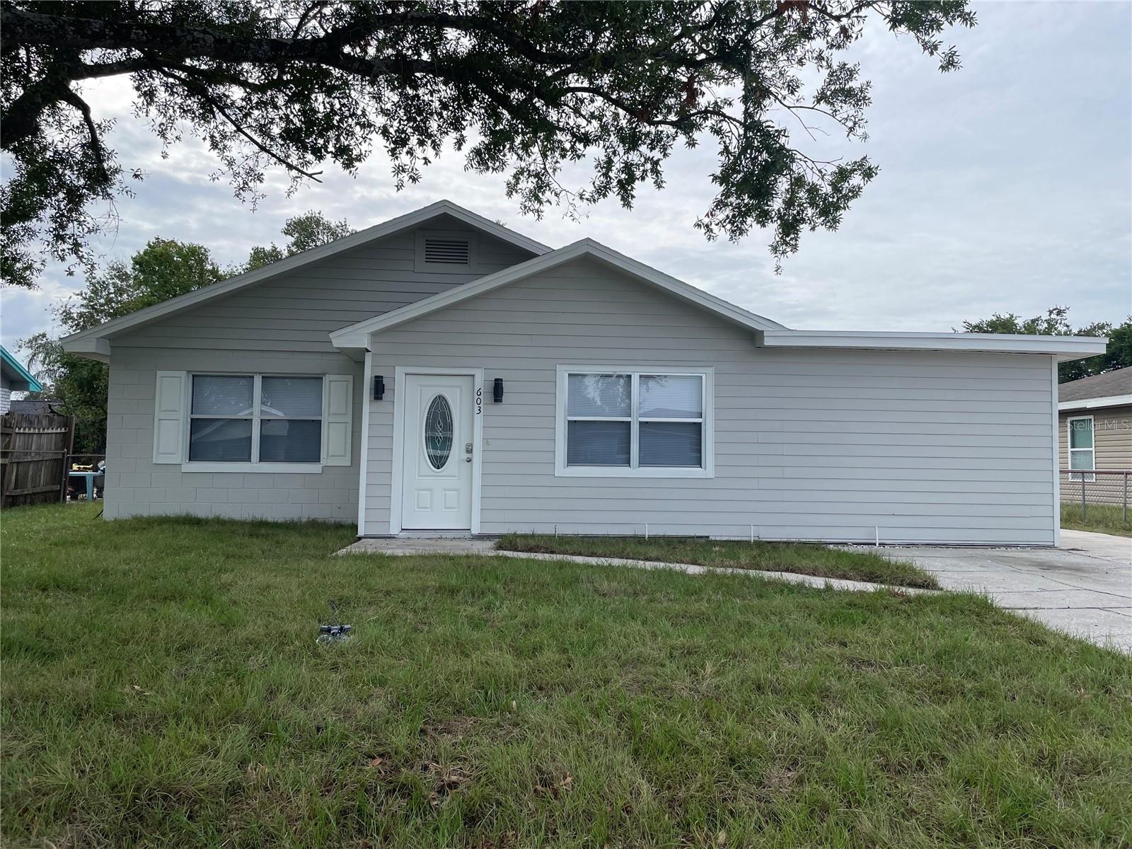 Photo of 603 MAGGIE CIRCLE WINTER HAVEN FL 33880