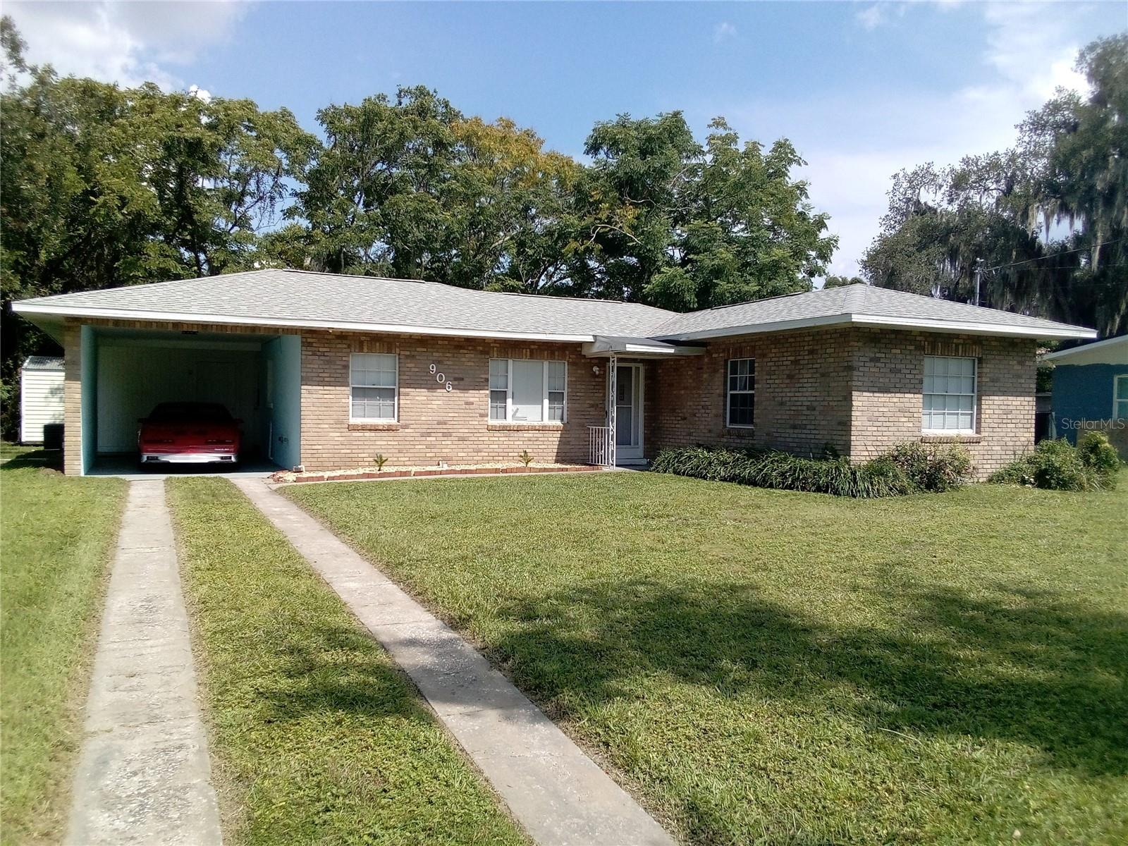 Photo of 906 OAK DRIVE LEESBURG FL 34748