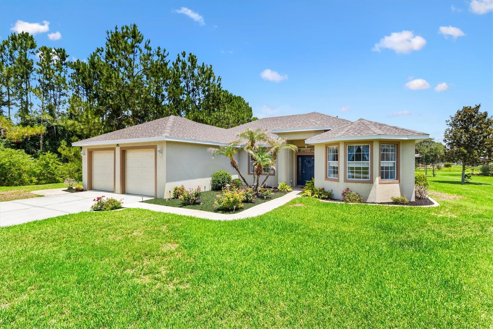 Photo of 12107 EAGLE POINT COURT LEESBURG FL 34788