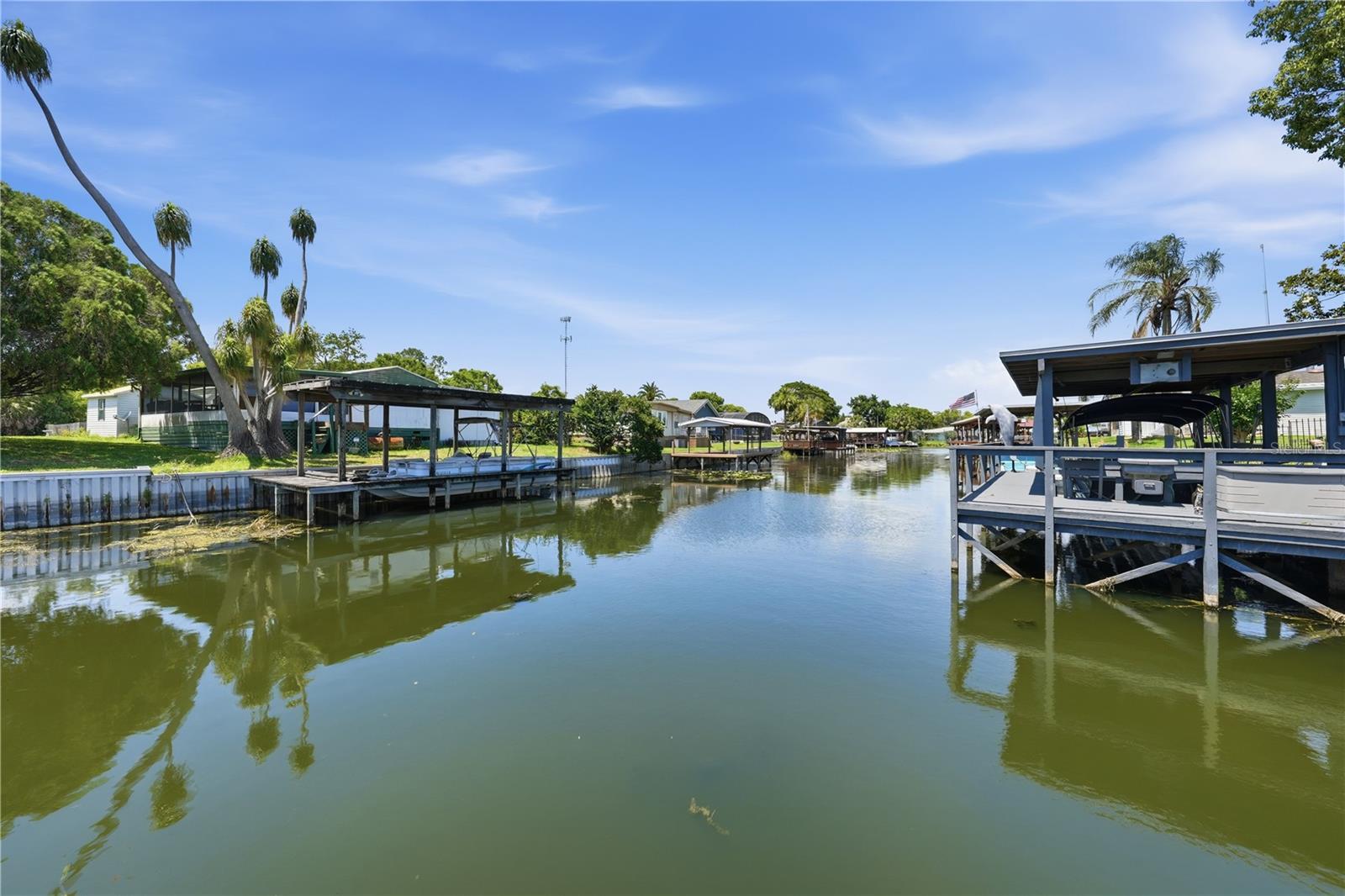 Photo of 30107 GREEN BAY DRIVE TAVARES FL 32778