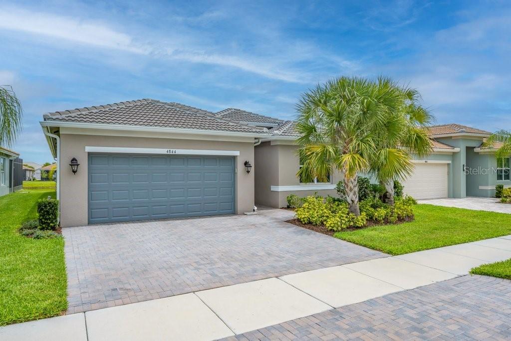 Photo of 4844 AVILA LAKES DRIVE WIMAUMA FL 33598