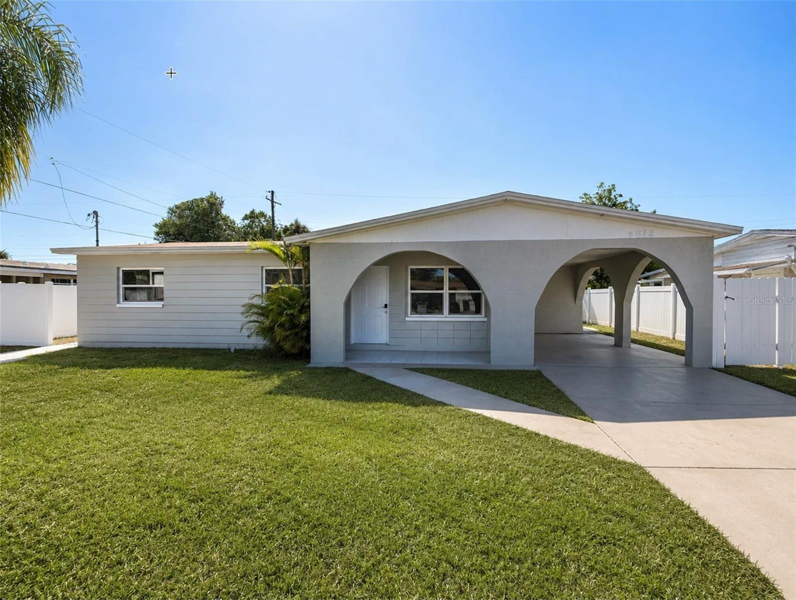 Photo of 5612 LARIMER DRIVE TAMPA FL 33615