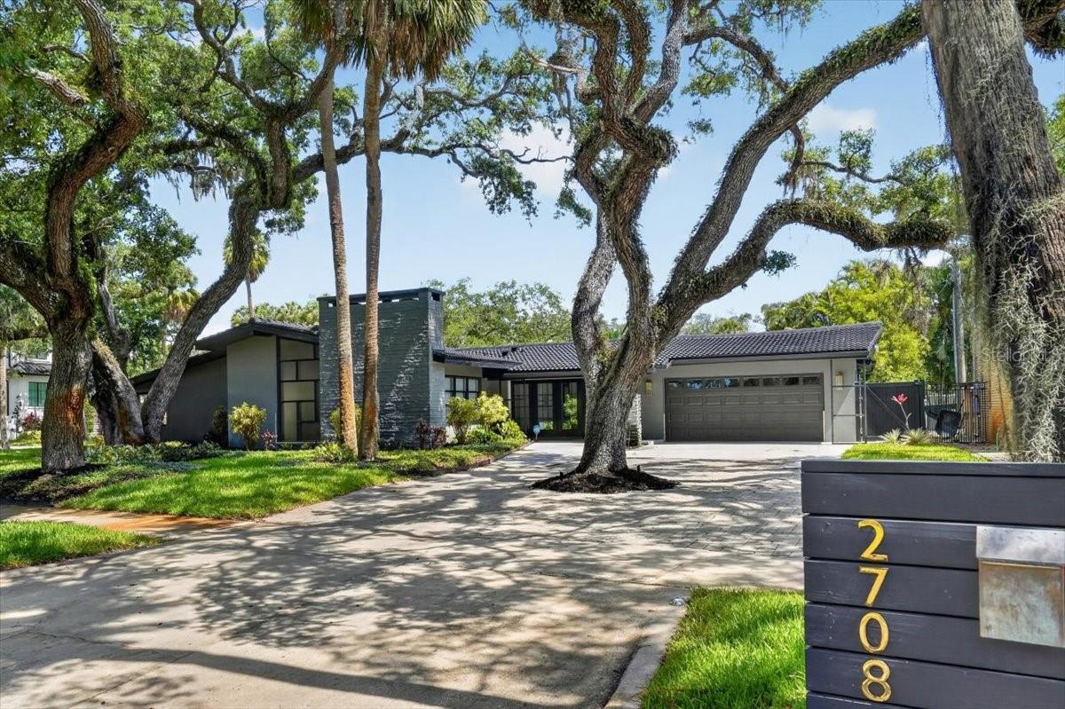 Photo of 2708 N DUNDEE STREET TAMPA FL 33629