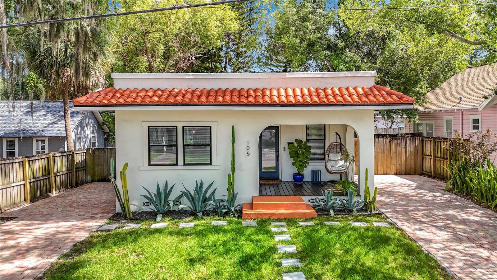 Photo of 105 W ELM STREET TAMPA FL 33604