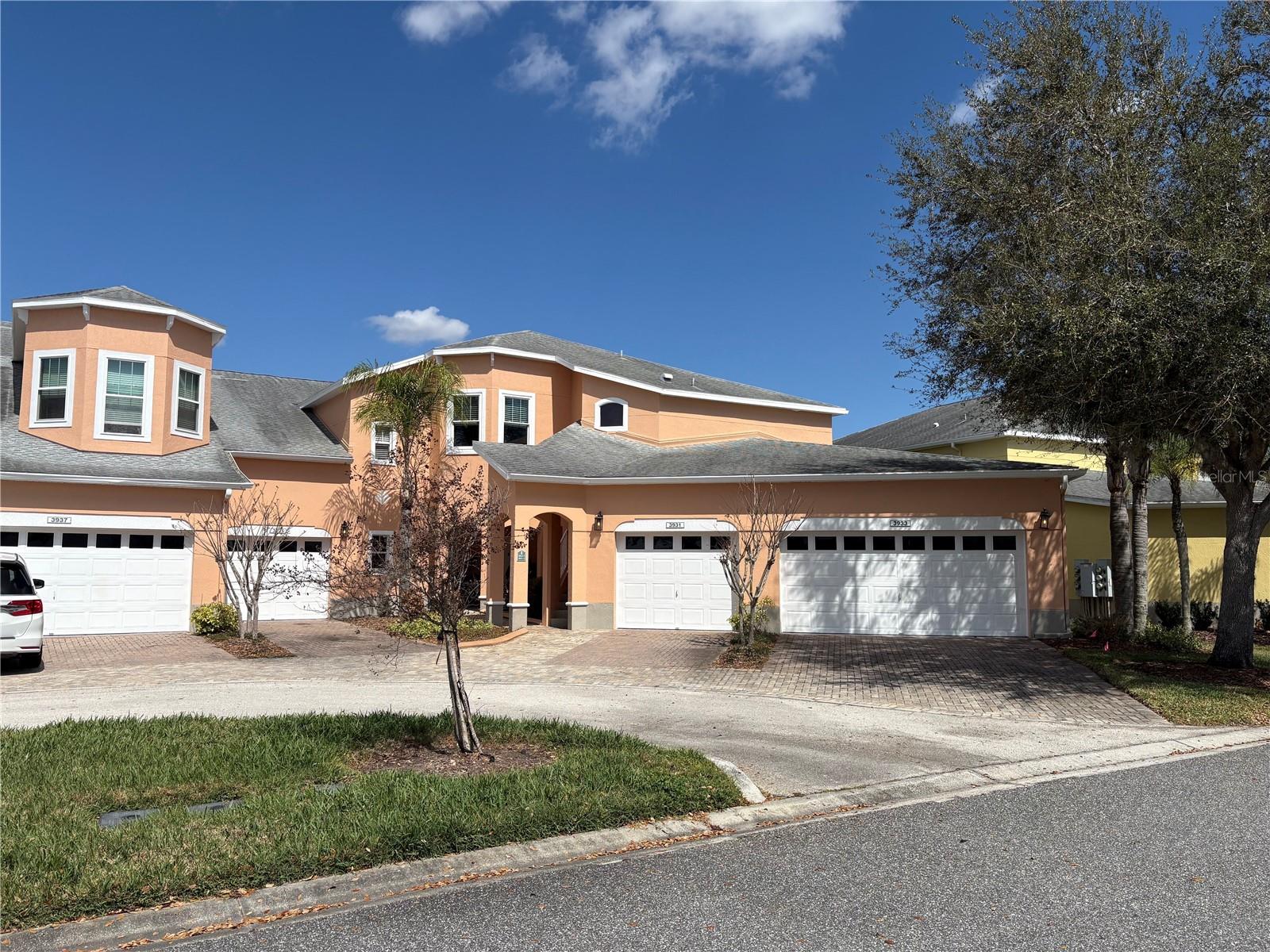 Photo of 3933 SERENADE LANE LAKELAND FL 33811