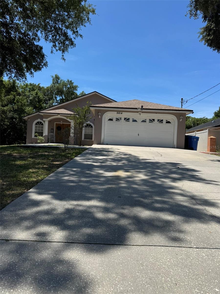 Photo of 9814 OSLIN STREET TAMPA FL 33615