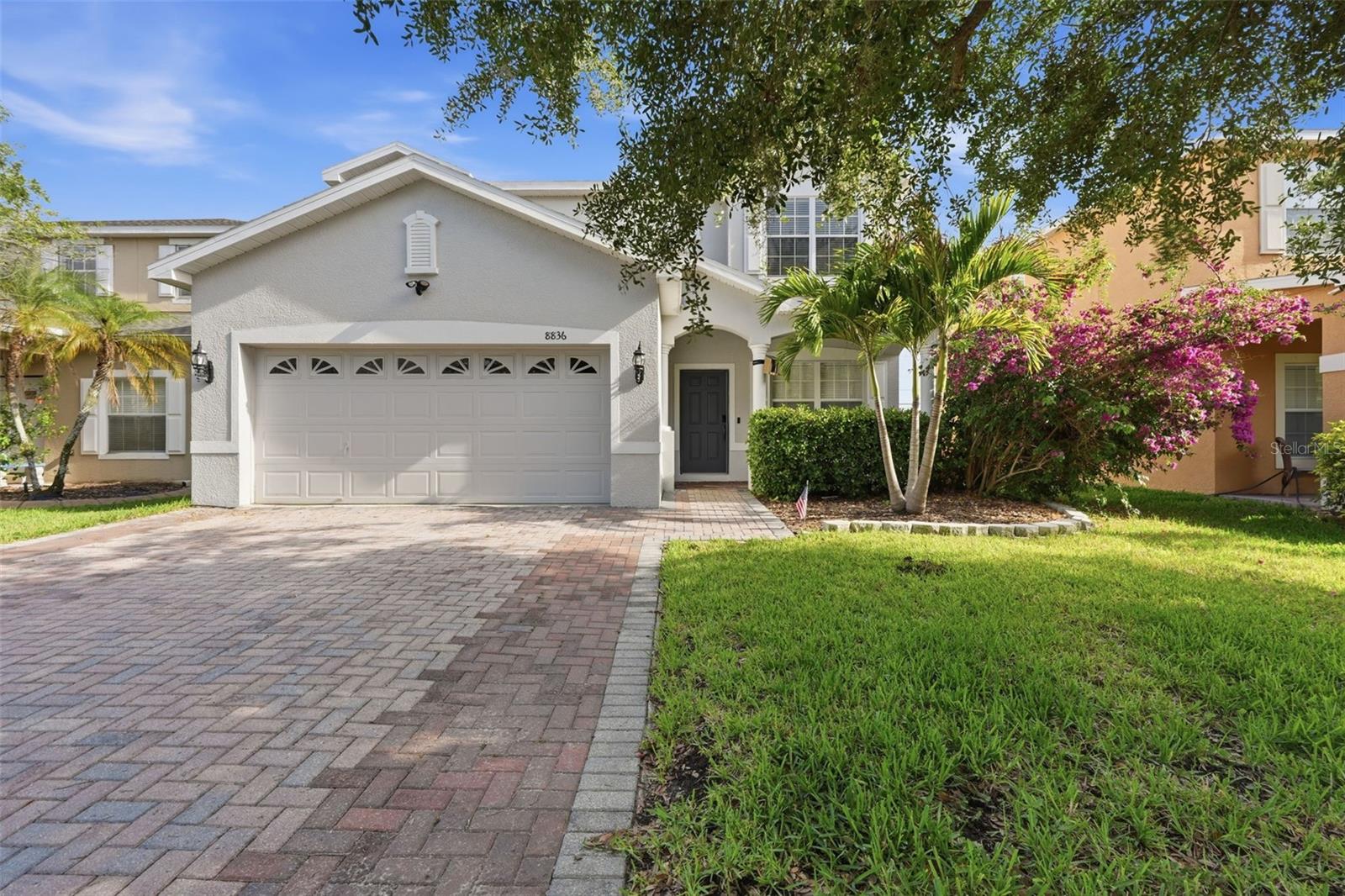 Photo of 8836 CAMERON CREST DRIVE TAMPA FL 33626