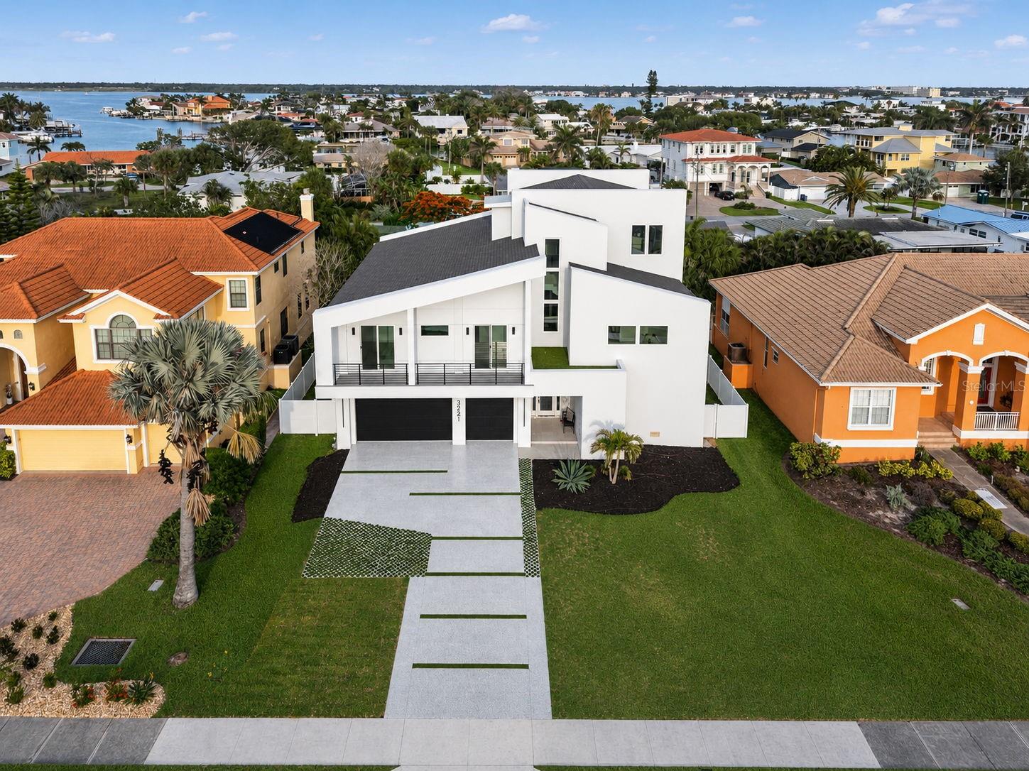 Photo of 3221 GULF BOULEVARD BELLEAIR BEACH FL 33786