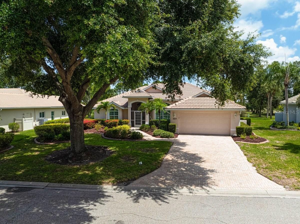 Photo of 2025 WHITE FEATHER LANE NOKOMIS FL 34275
