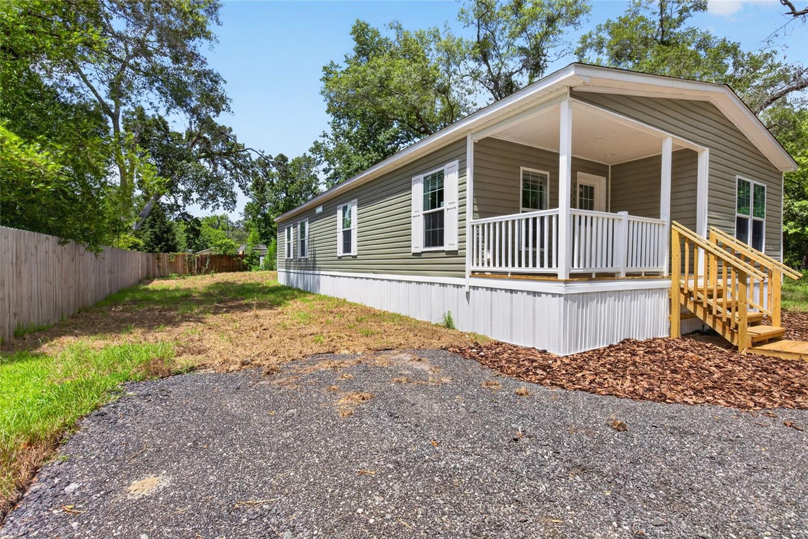 Photo of 17475 TAVERN ROAD BROOKSVILLE FL 34604