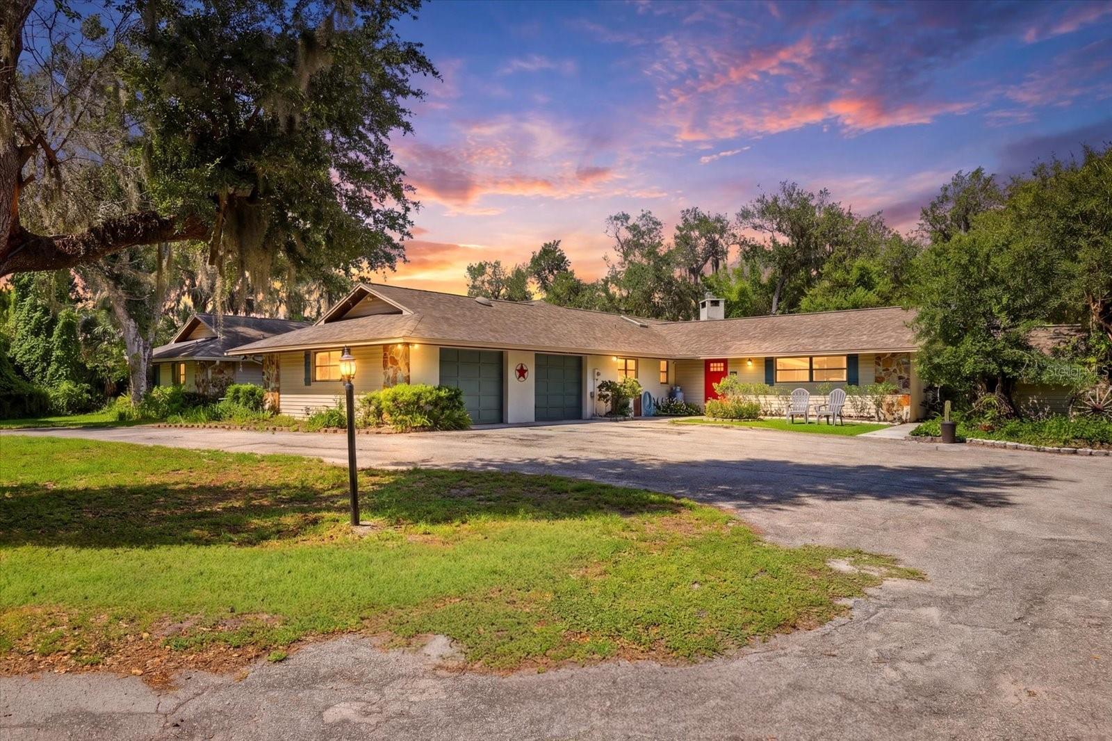 Photo of 5850 VANDERIPE ROAD SARASOTA FL 34241