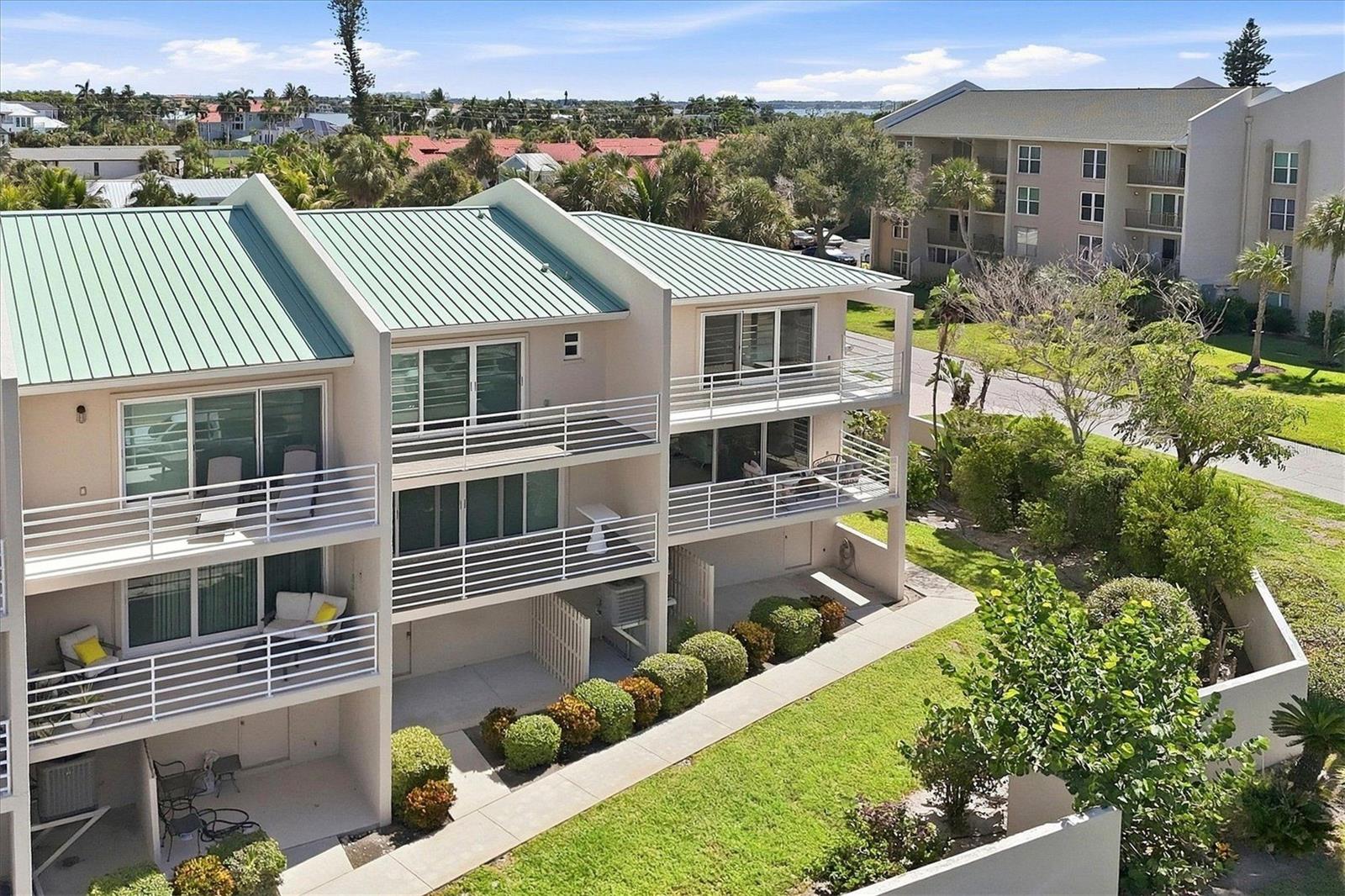 Photo of 797 BENJAMIN FRANKLIN DRIVE #9 SARASOTA FL 34236