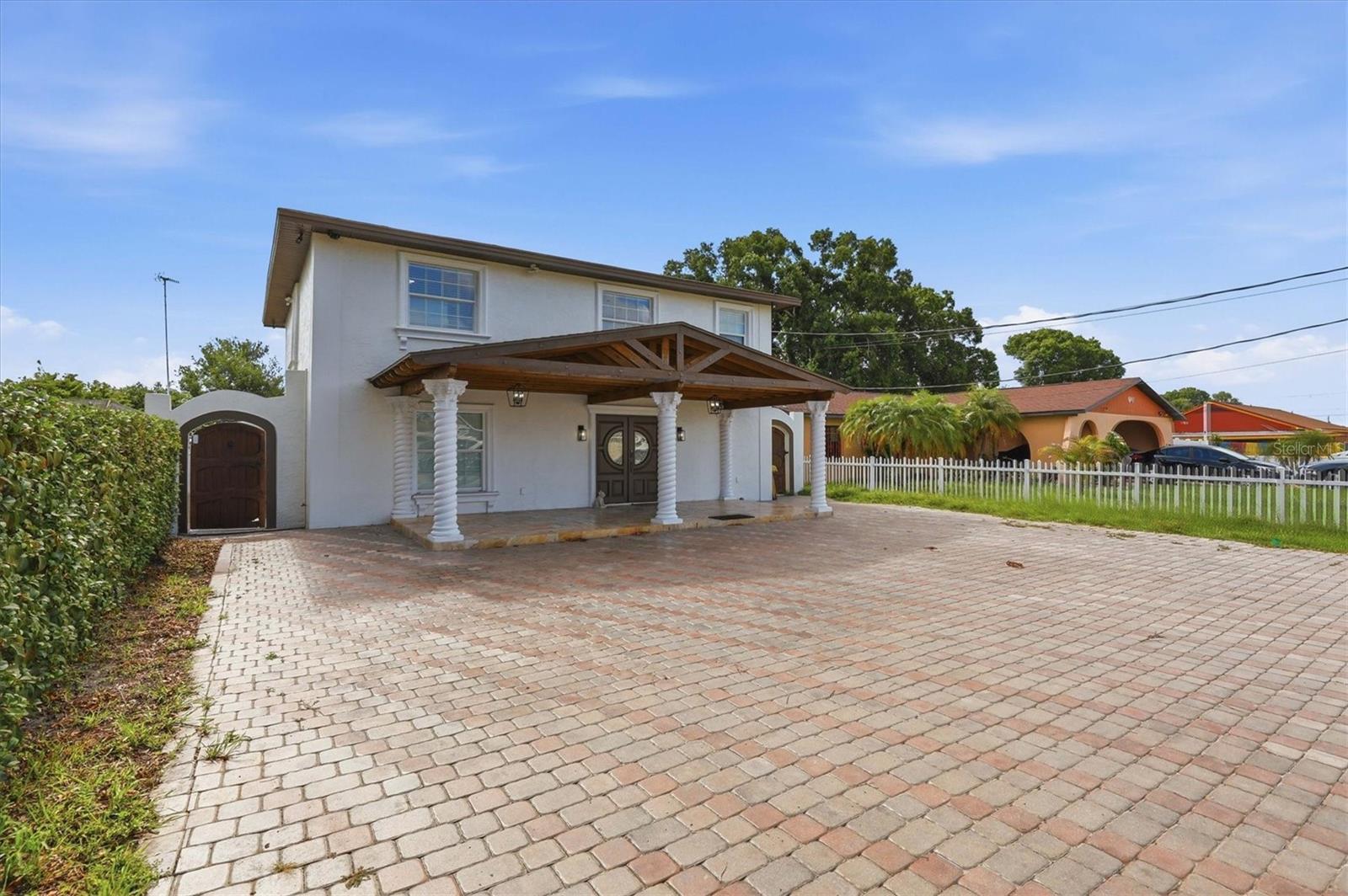 Photo of 6611 N HALE AVENUE TAMPA FL 33614