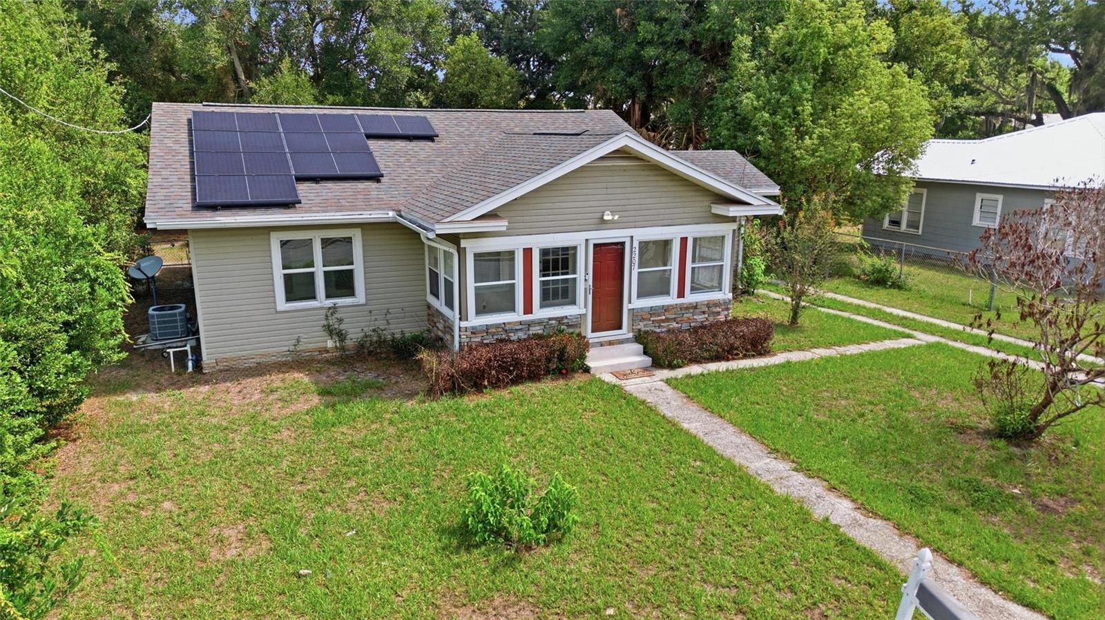 Photo of 2207 AVENUE F WINTER HAVEN FL 33880
