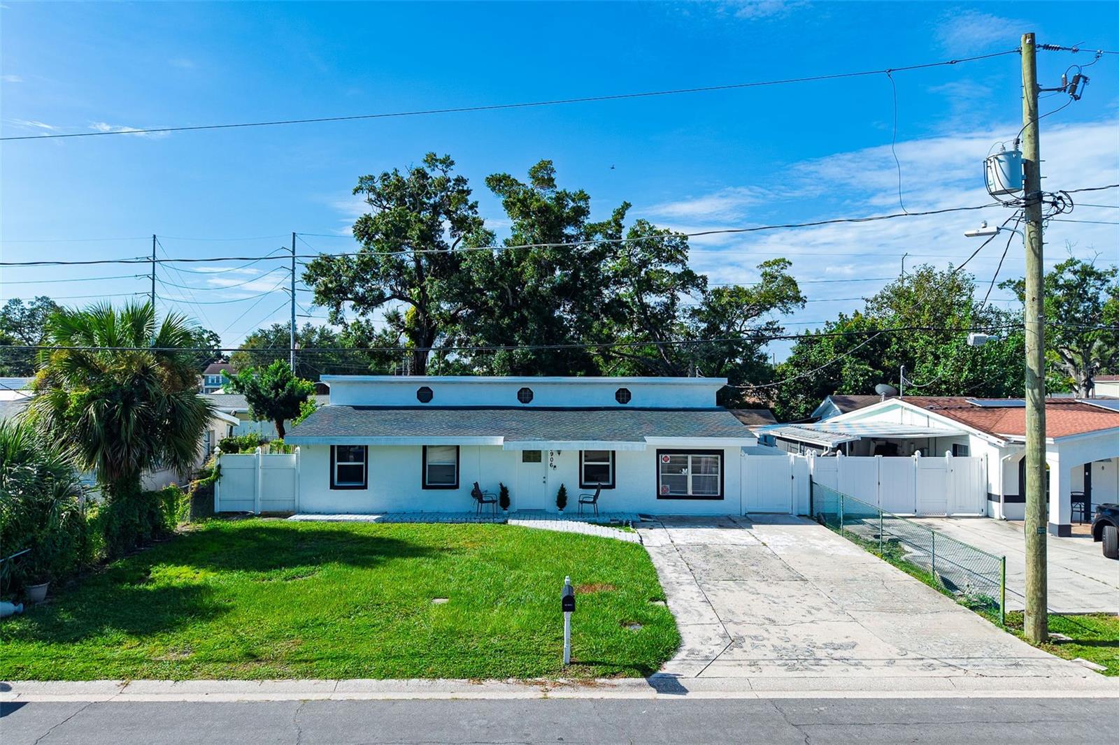 Photo of 3906 SPENCE AVENUE TAMPA FL 33614