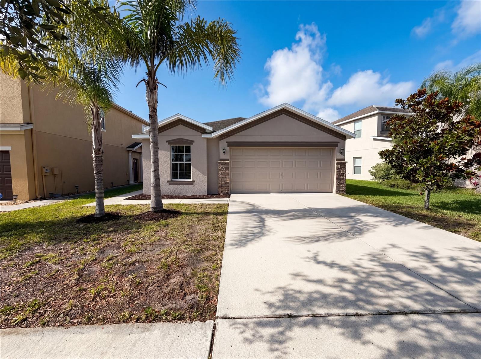 Photo of 1969 HAWKS VIEW DRIVE RUSKIN FL 33570