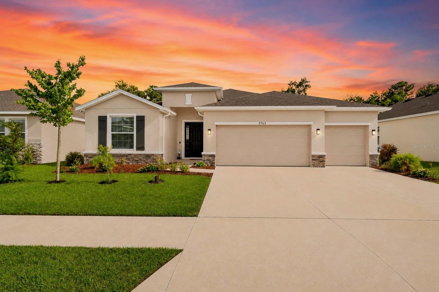 Photo of 3763 AUTUMN AMBER DRIVE SPRING HILL FL 34609