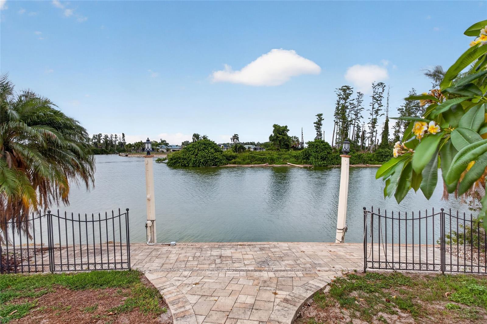 Photo of 1411 JACOBSON CIRCLE SUN CITY CENTER FL 33573