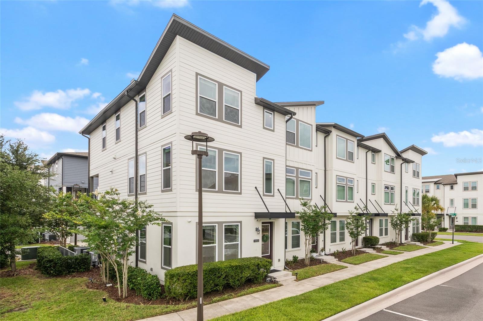 Photo of 12551 WILLSTATTER AVENUE ORLANDO FL 32827