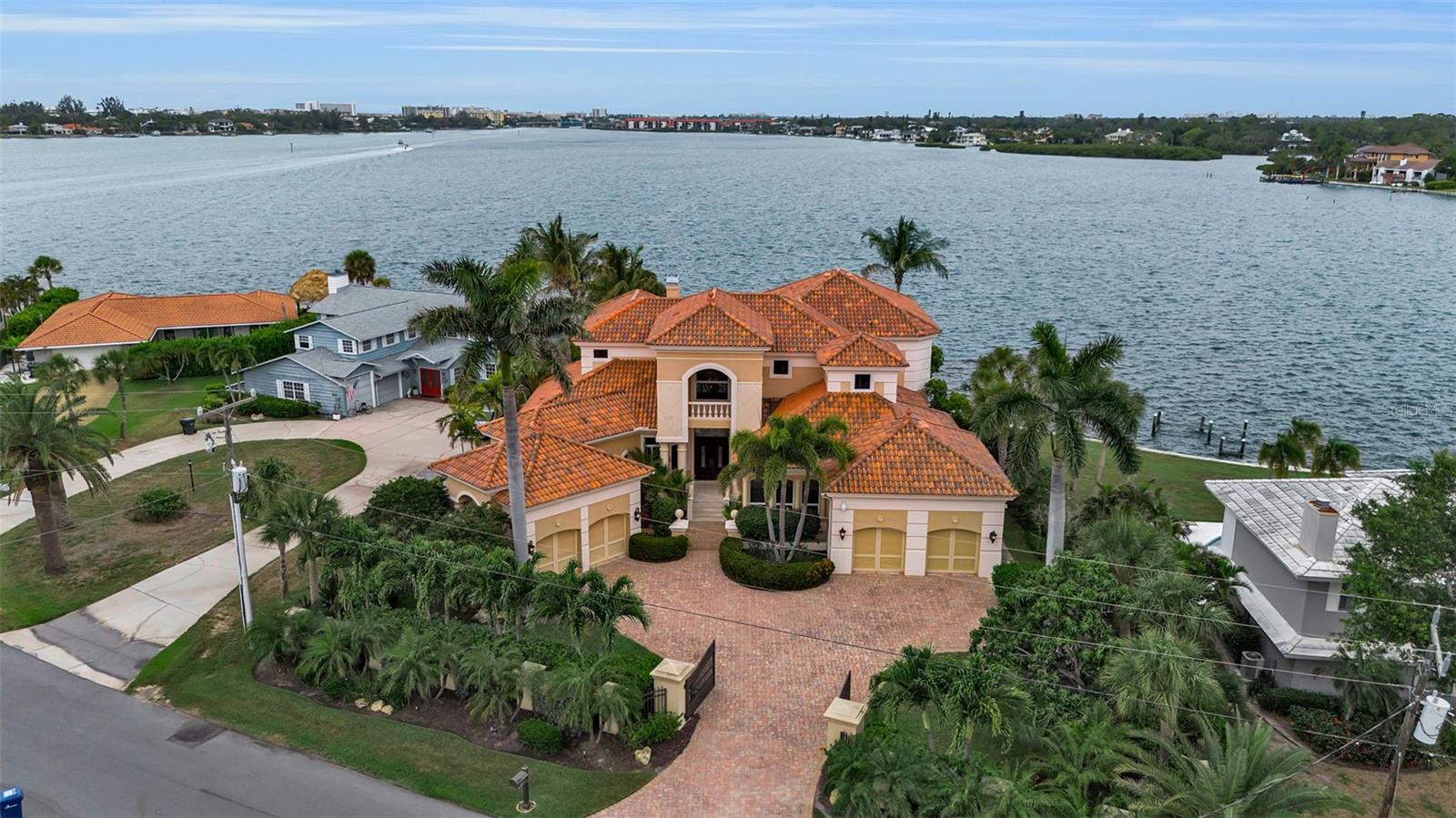 Photo of 1541 CARIBBEAN DRIVE SARASOTA FL 34231