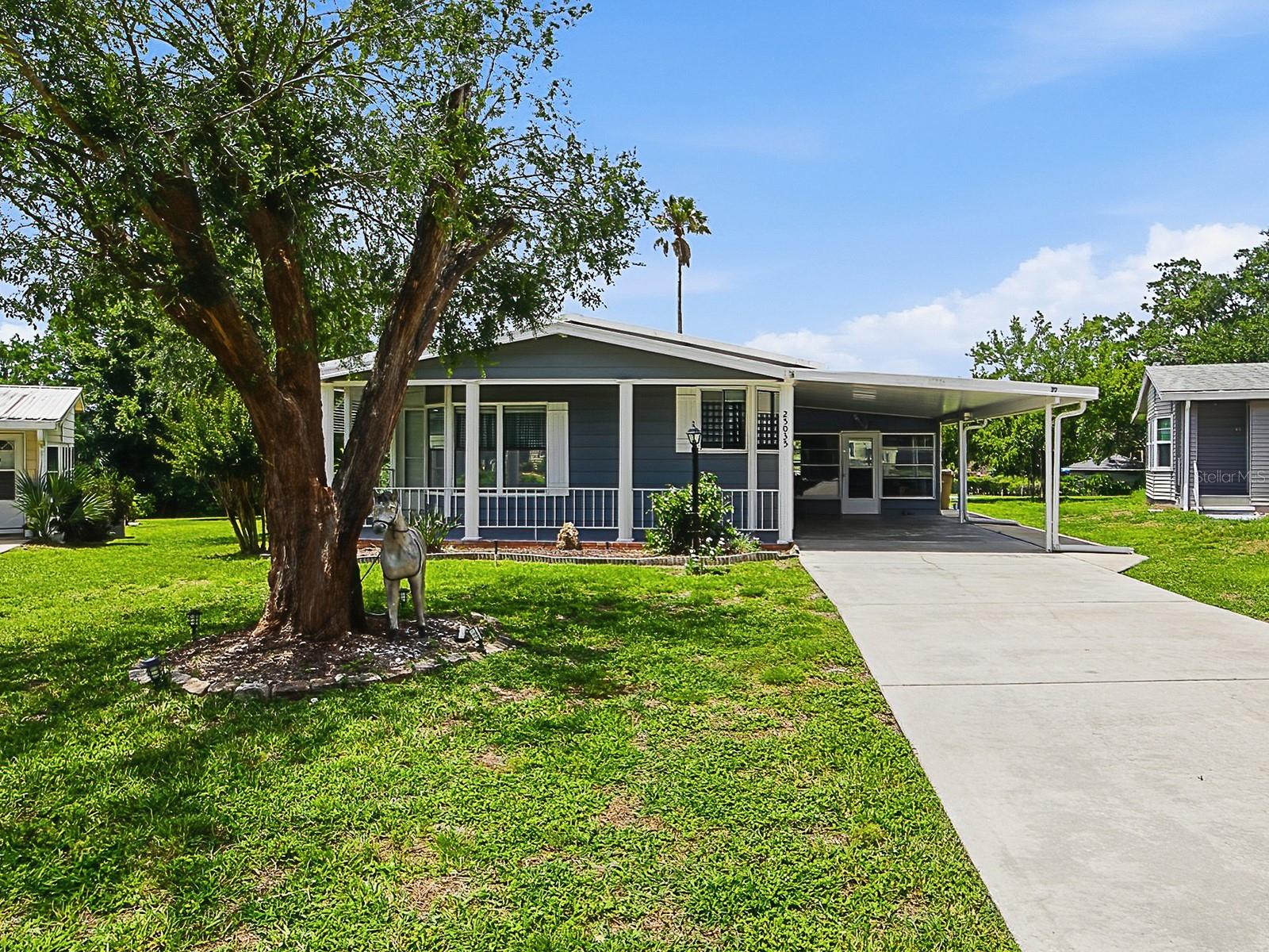 Photo of 25035 BELLEVUE LEESBURG FL 34748