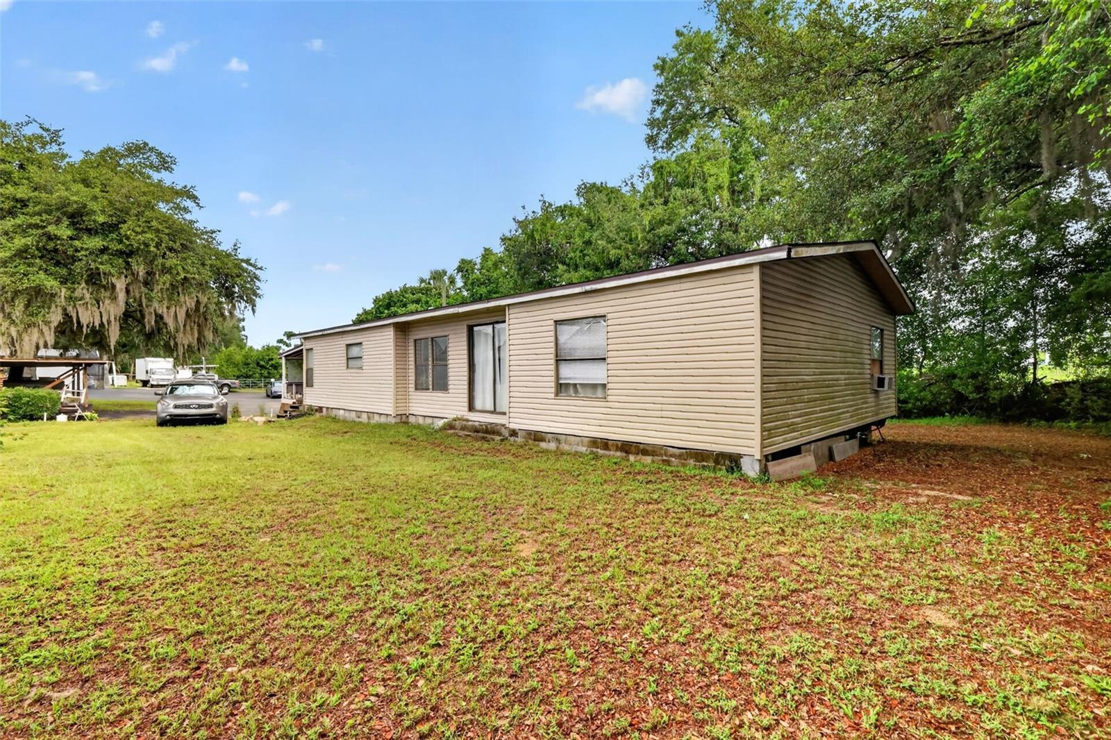 Photo of 2866 LENT ROAD APOPKA FL 32712