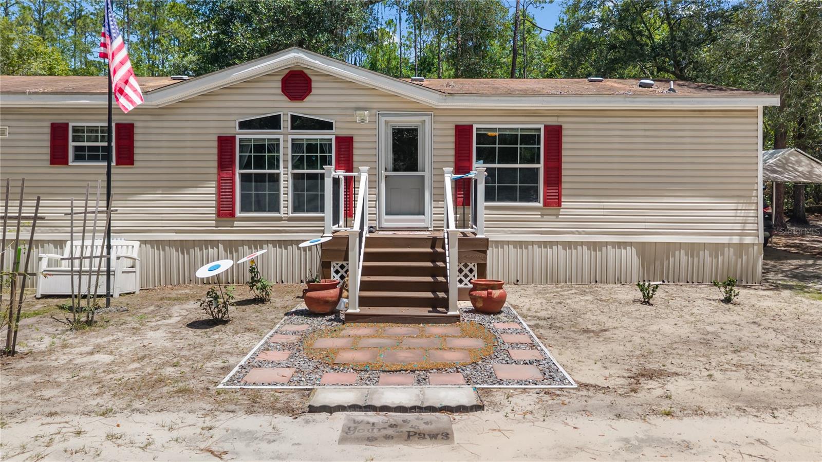 Photo of 106 ARROWHEAD POINT ROAD HAWTHORNE FL 32640