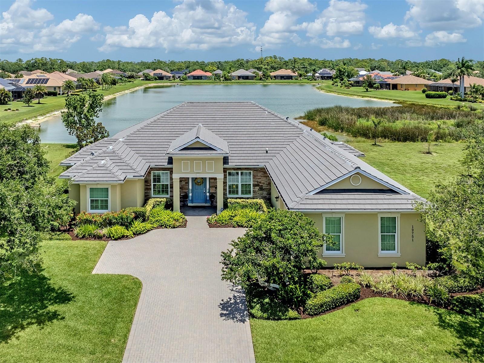 Photo of 19751 COBBLESTONE CIRCLE VENICE FL 34292