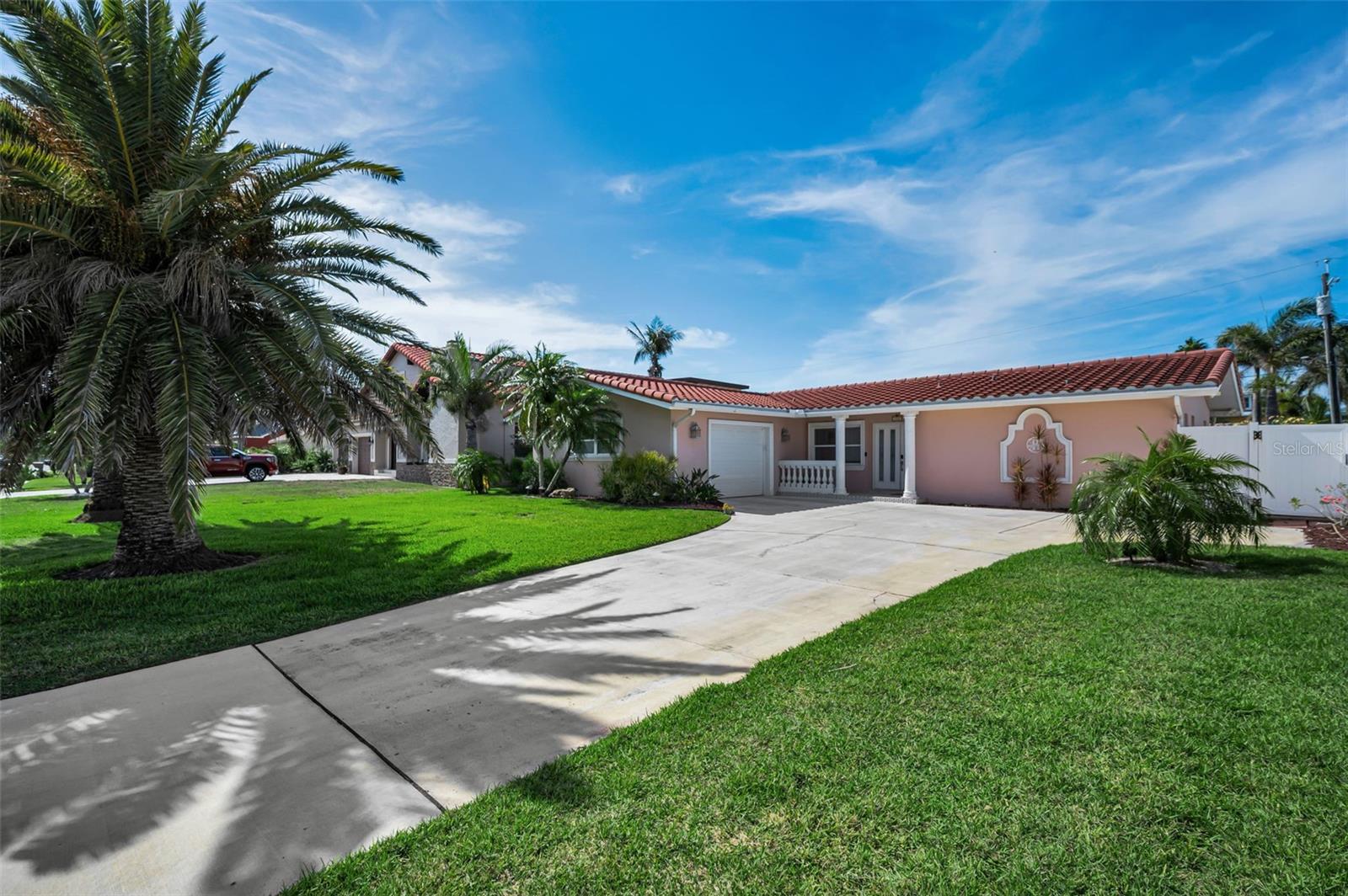 Photo of 111 17TH STREET BELLEAIR BEACH FL 33786