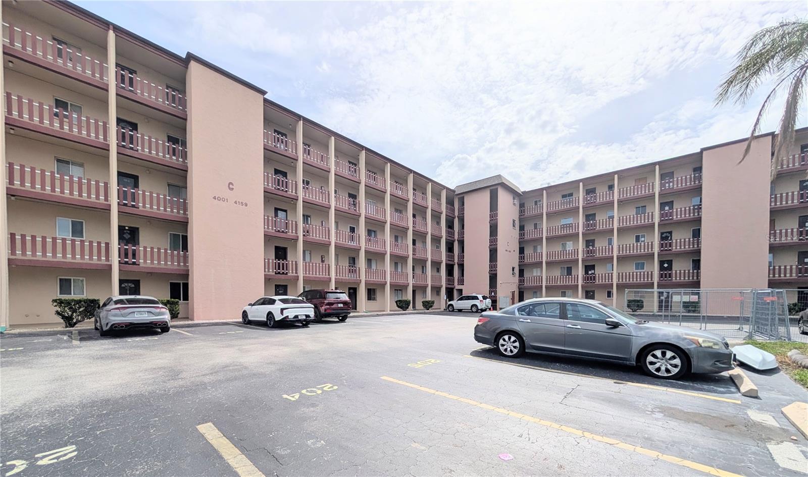 Photo of 4129 LAKE BAYSHORE DRIVE #C-501 BRADENTON FL 34205