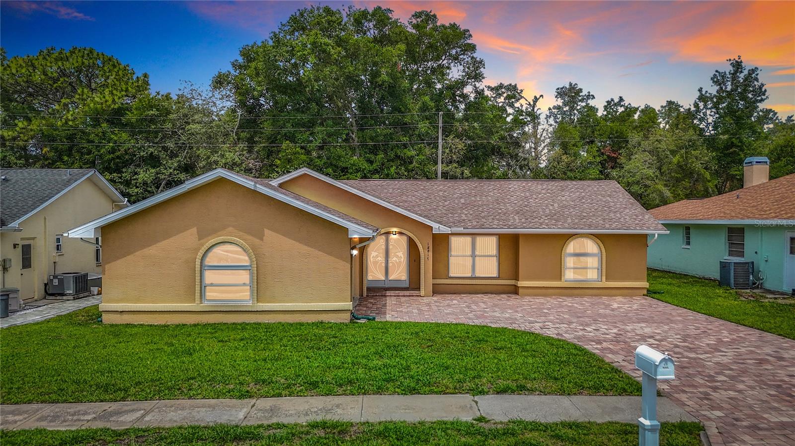 Photo of 18817 PARADE ROAD HUDSON FL 34667
