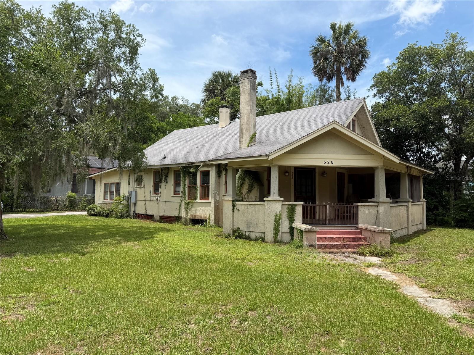 Photo of 528 N ADELLE AVENUE DELAND FL 32720