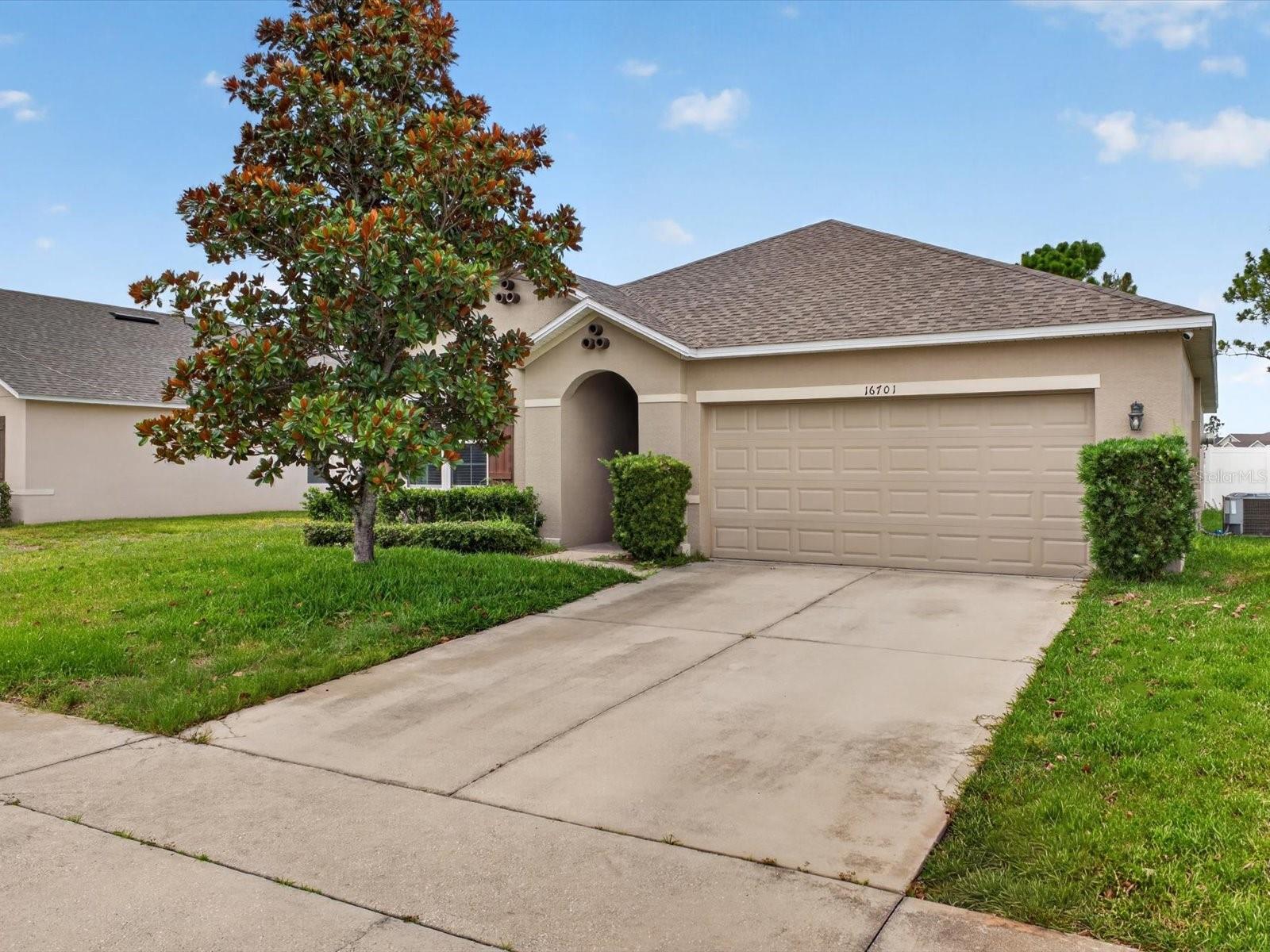 Photo of 16701 BROADFORD LANE CLERMONT FL 34714