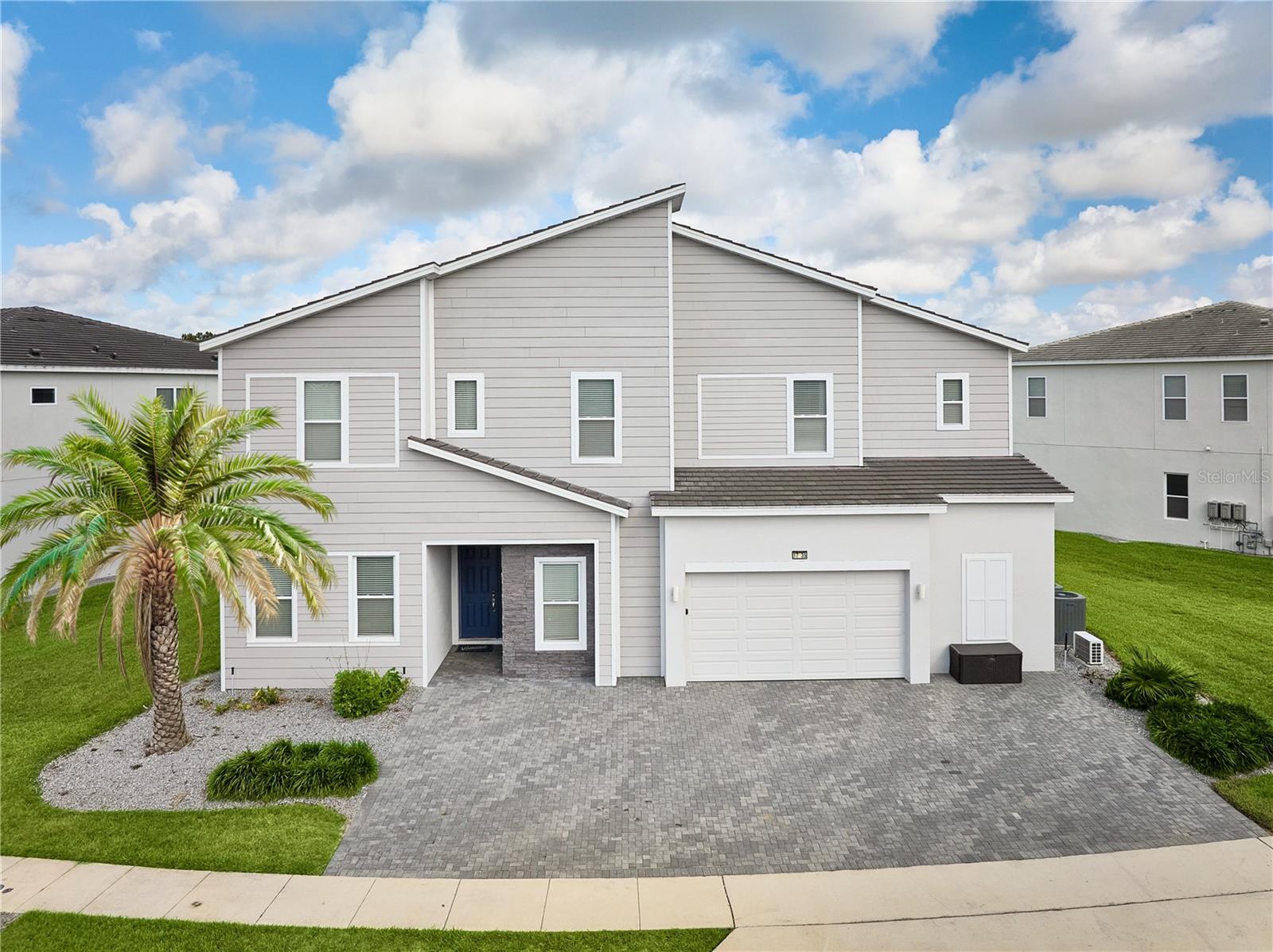 Photo of 1735 OAK BLOSSOM DRIVE DAVENPORT FL 33837