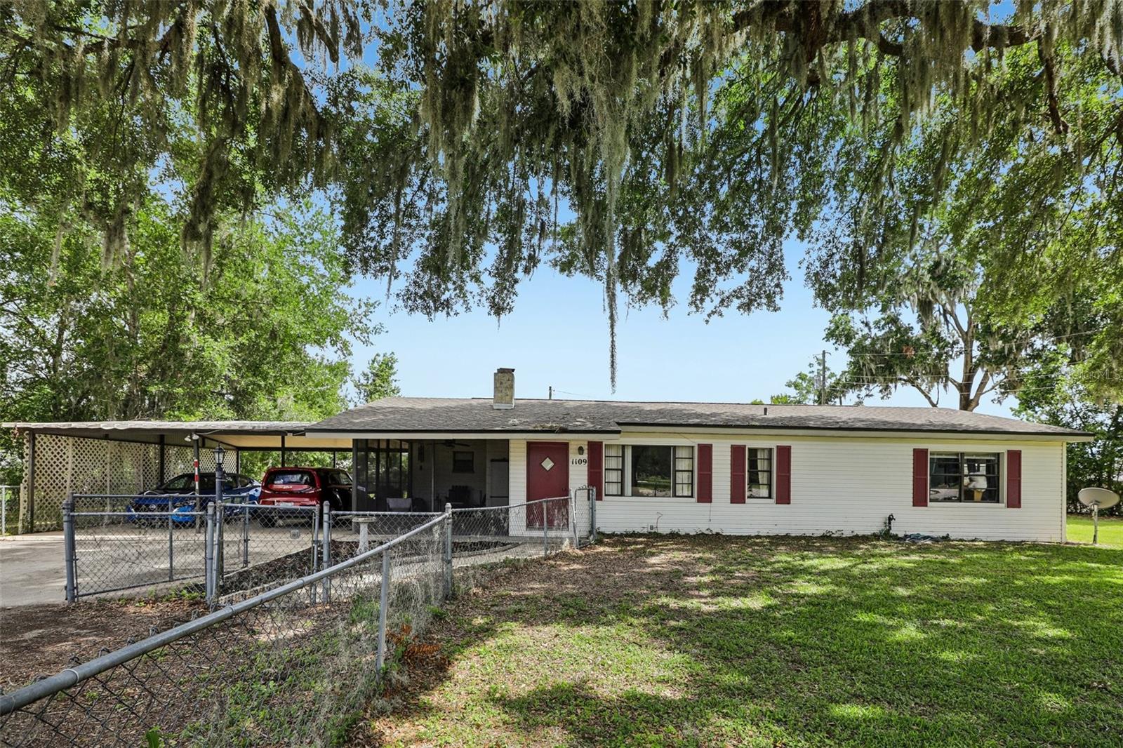 Photo of 1109 W C 48 BUSHNELL FL 33513
