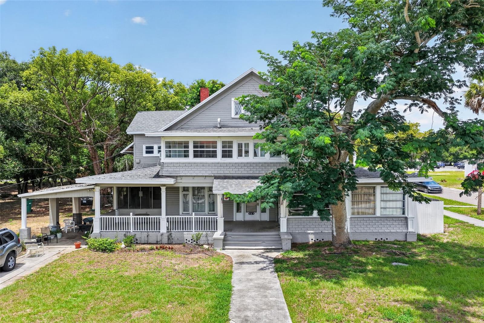 Photo of 527 E LEMON AVENUE EUSTIS FL 32726