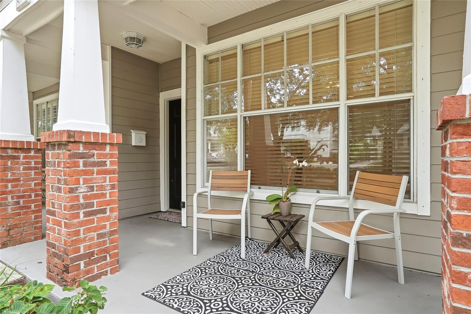 Photo of 809 S OREGON AVENUE #B TAMPA FL 33606