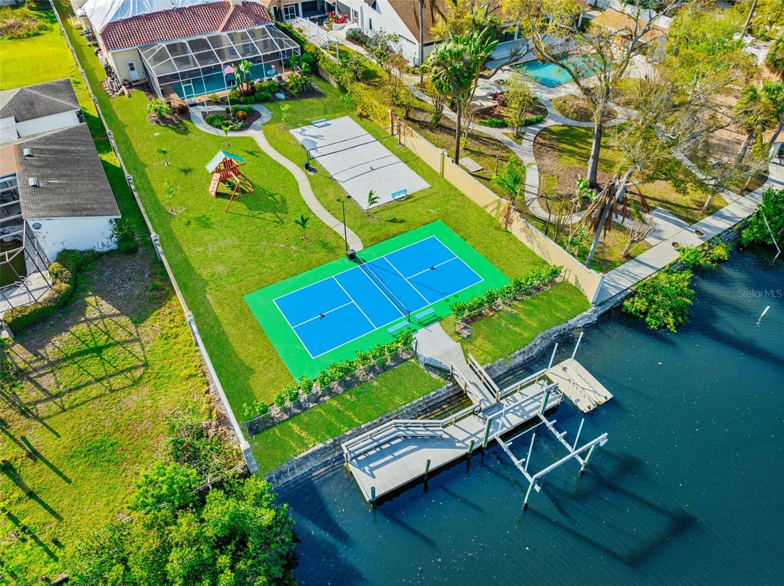 Photo of 4915 TROYDALE ROAD TAMPA FL 33615